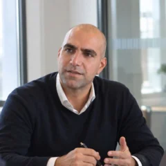 André Uzan, Armature Business