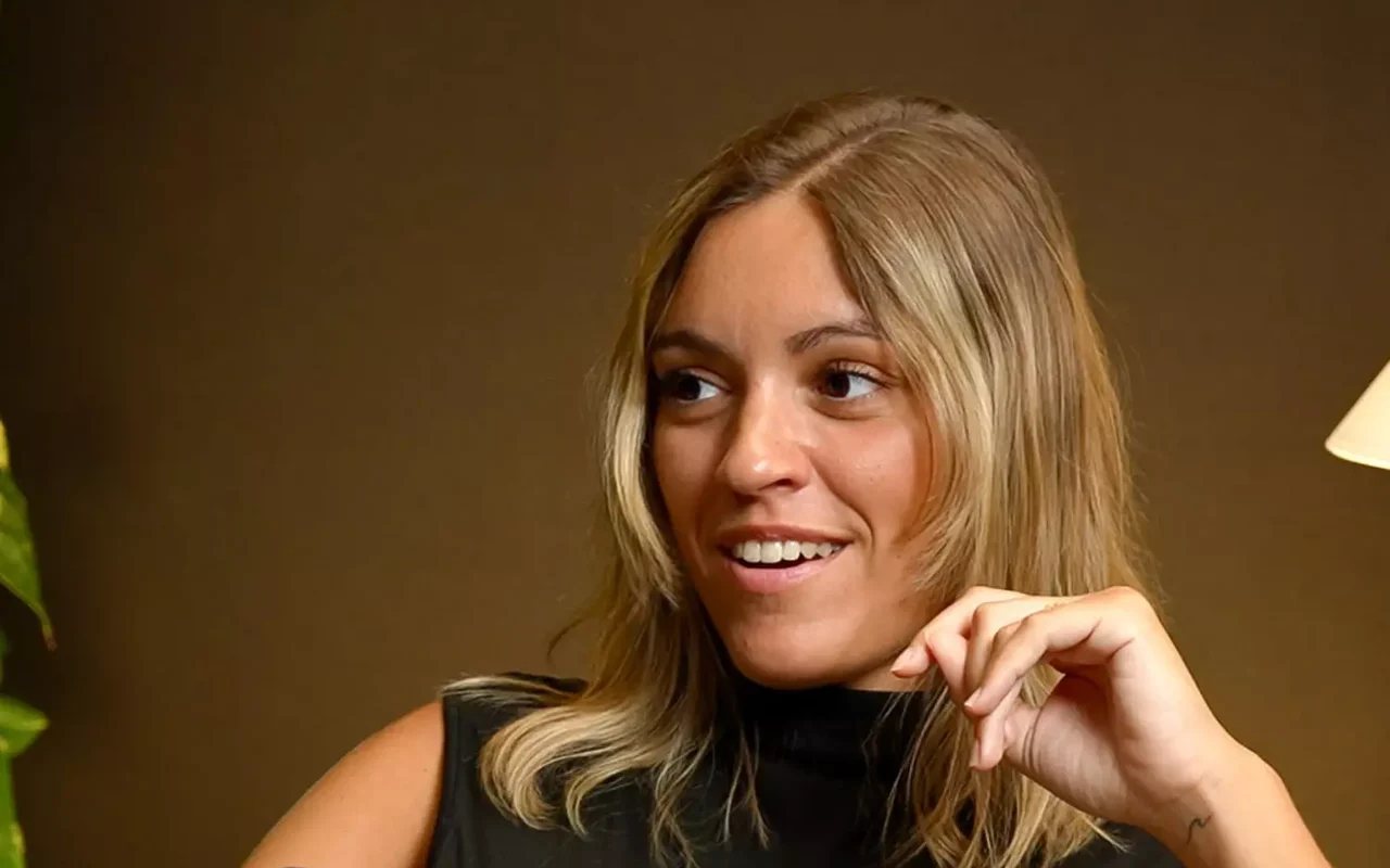 Marion Carneiro, My Name Is Bond